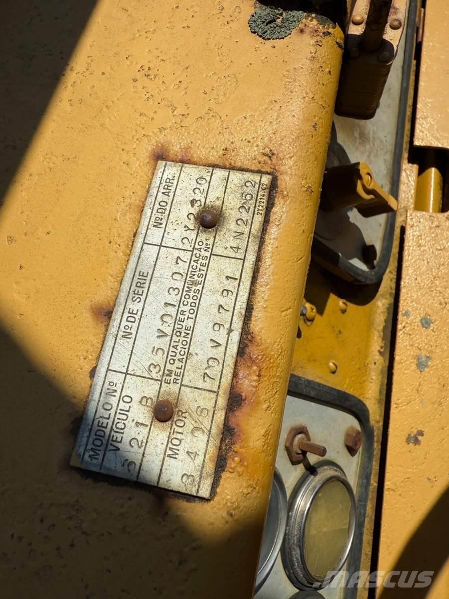 CAT 621B Αποξέστες δρόμων