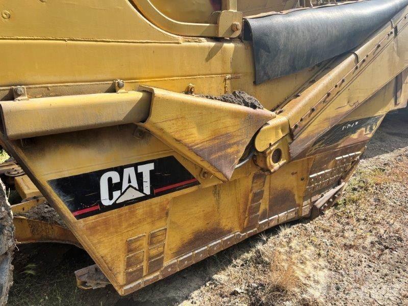 CAT 621E Αποξέστες δρόμων