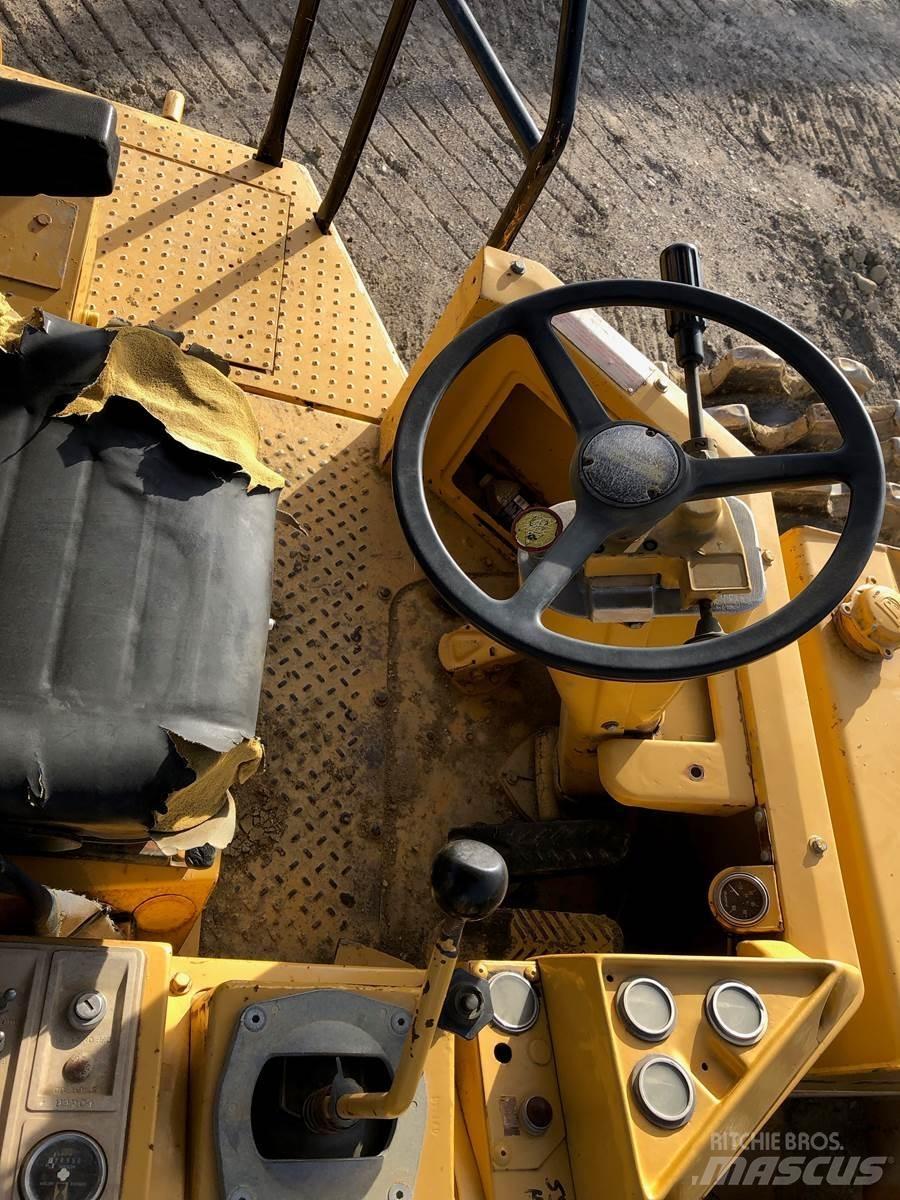CAT 815B Κύλινδροι συμπίεσης εδάφους