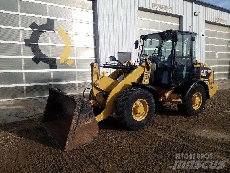 CAT 906M Φορτωτές με λάστιχα (Τροχοφόροι)
