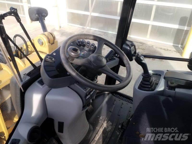 CAT 906M Φορτωτές με λάστιχα (Τροχοφόροι)