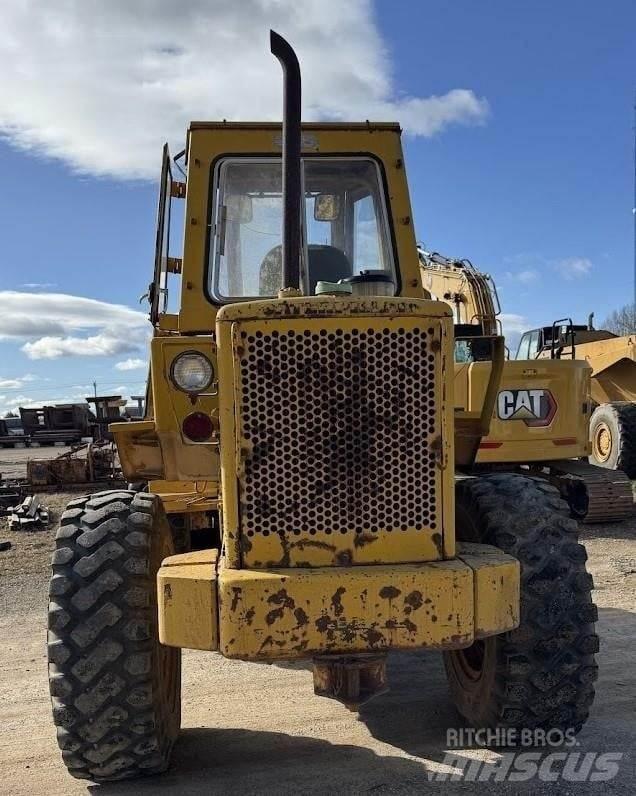 CAT 930 Φορτωτές με λάστιχα (Τροχοφόροι)