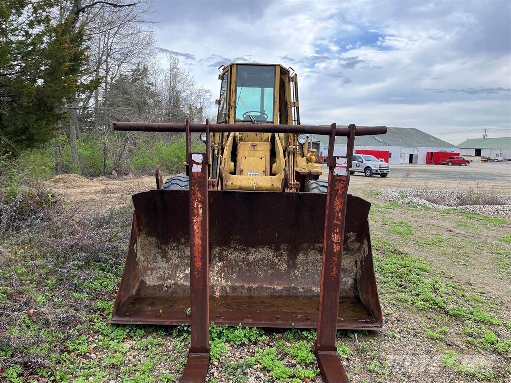 CAT 930 Φορτωτές με λάστιχα (Τροχοφόροι)