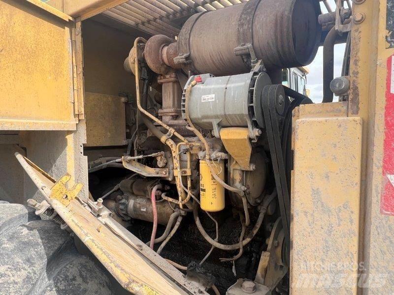 CAT 950B Φορτωτές με λάστιχα (Τροχοφόροι)