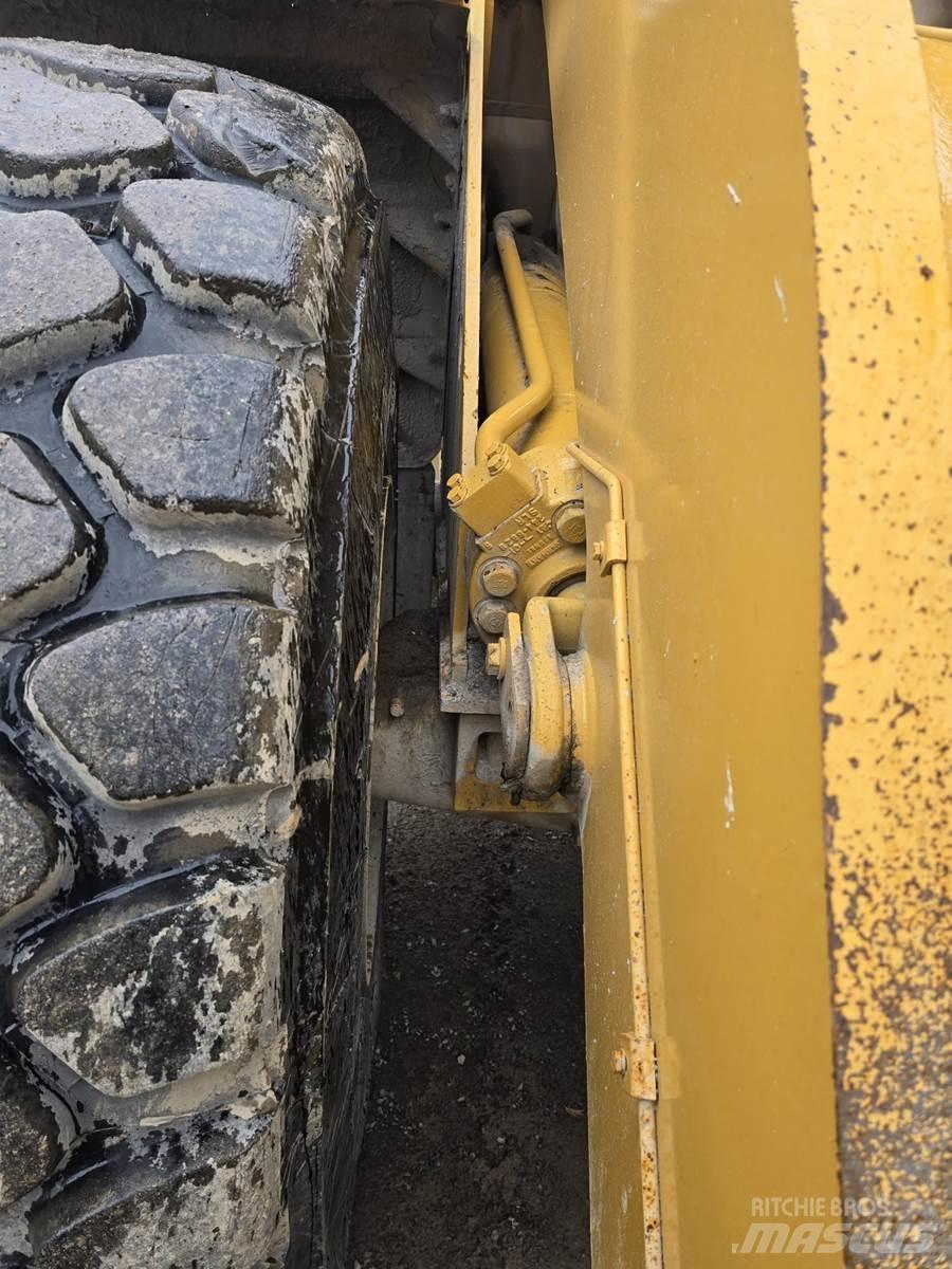 CAT 972H Φορτωτές με λάστιχα (Τροχοφόροι)