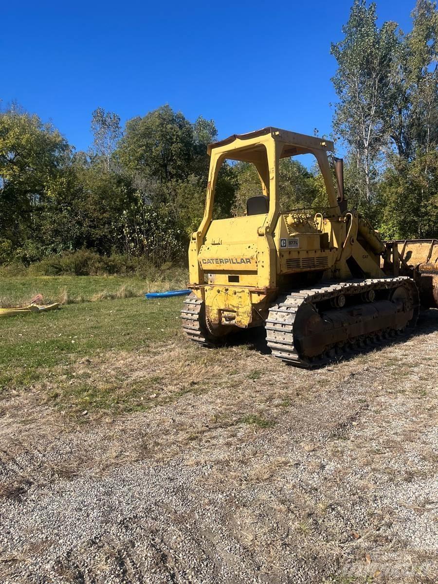CAT 977L Φορτωτές με ερπύστριες
