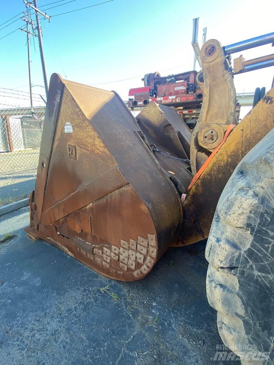 CAT 988F Φορτωτές με λάστιχα (Τροχοφόροι)