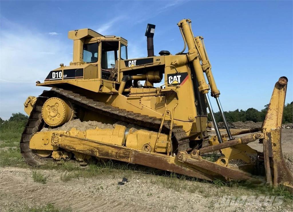 CAT D10 Μπουλντόζες με ερπύστριες
