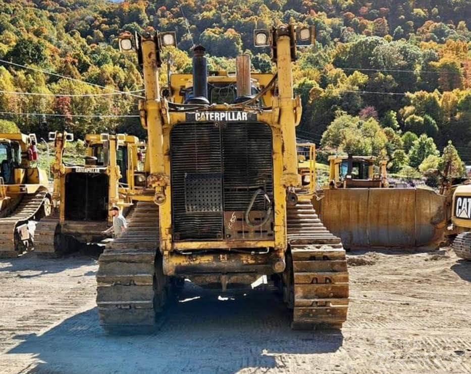 CAT D10T Μπουλντόζες με ερπύστριες