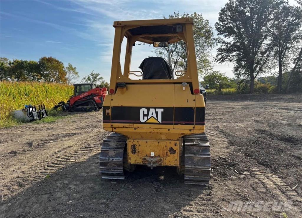 CAT D3G XL Μπουλντόζες με ερπύστριες