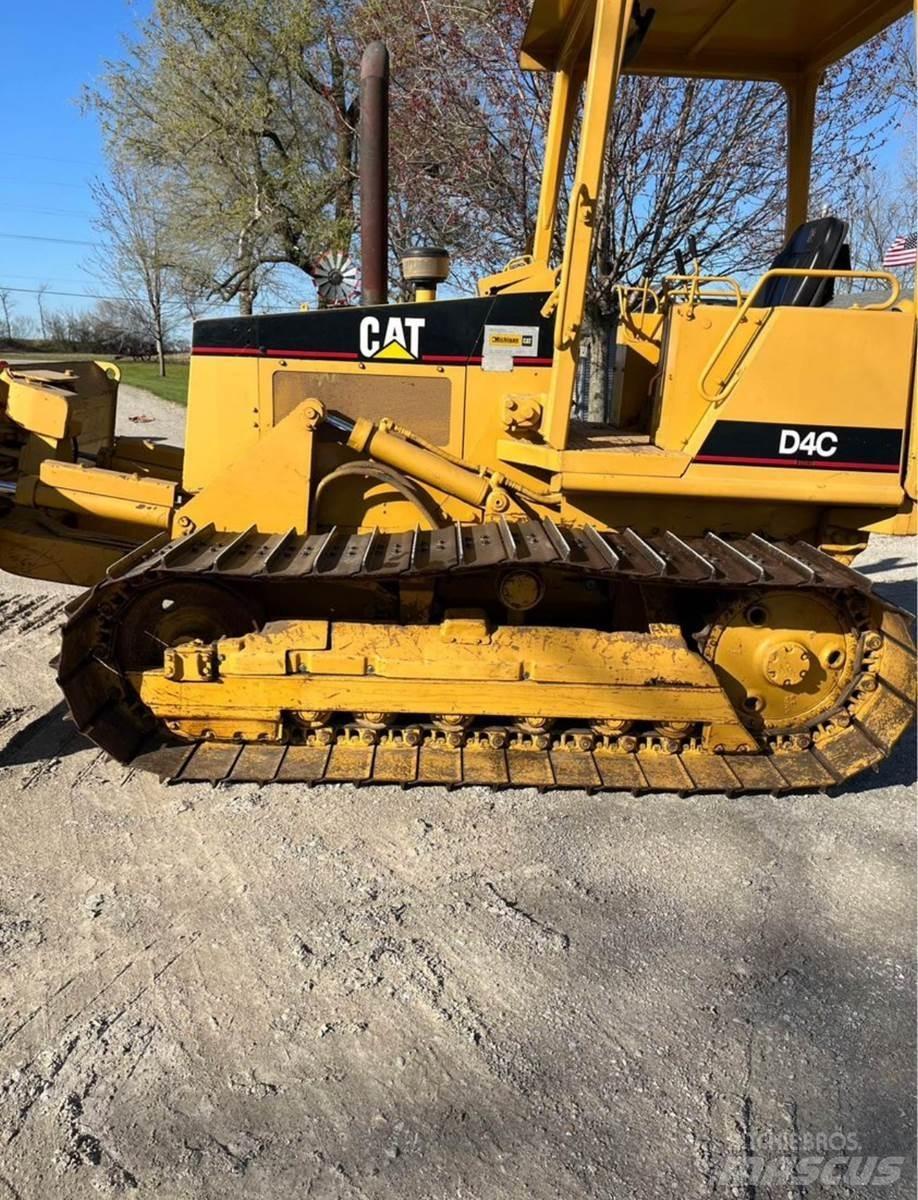 CAT D4C Μπουλντόζες με ερπύστριες