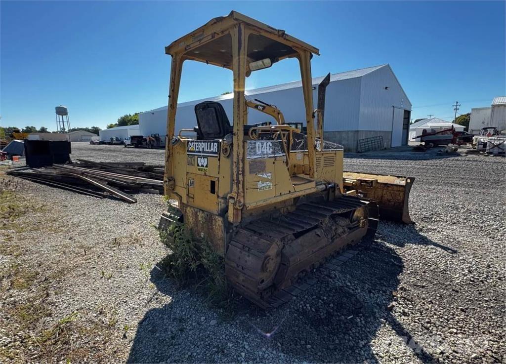 CAT D4C Μπουλντόζες με ερπύστριες