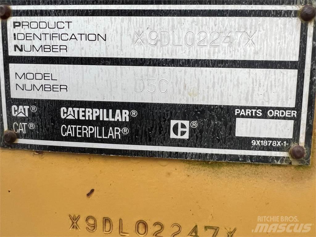 CAT D5C Μπουλντόζες με ερπύστριες