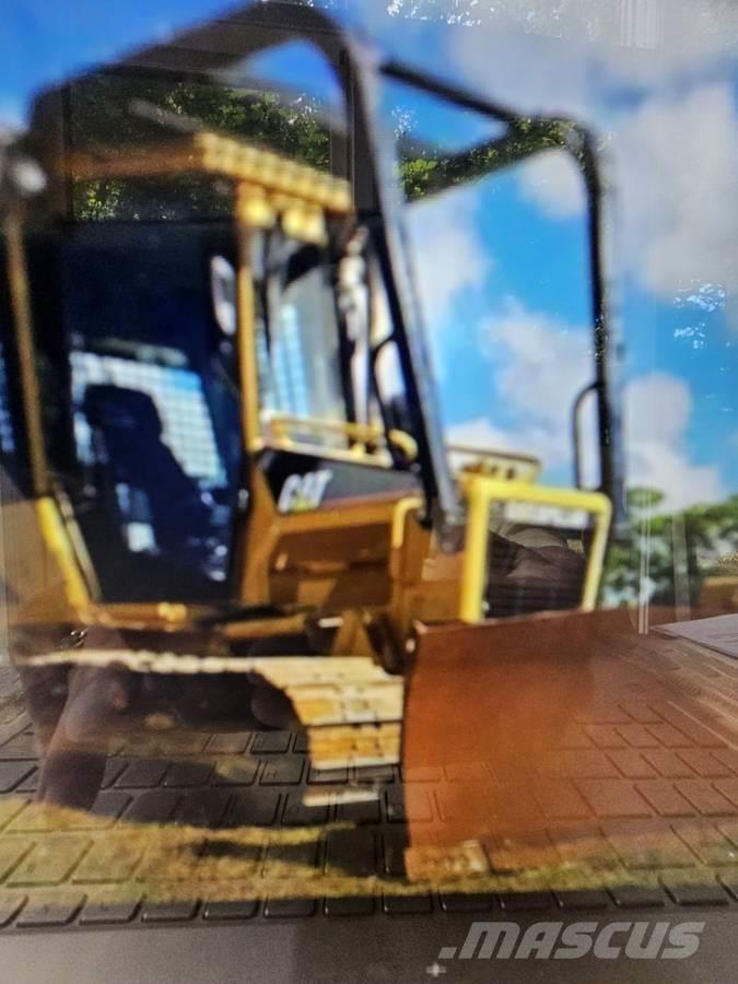 CAT D5G XL Μπουλντόζες με ερπύστριες