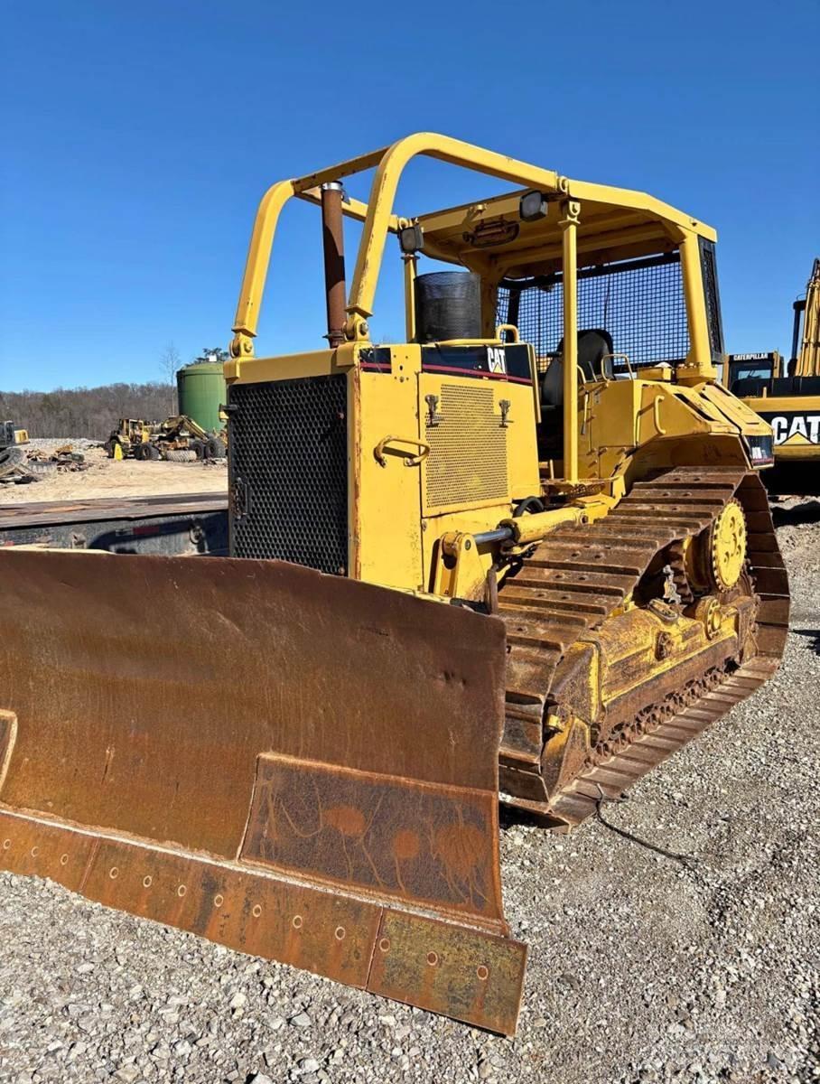 CAT D6M XL Μπουλντόζες με ερπύστριες