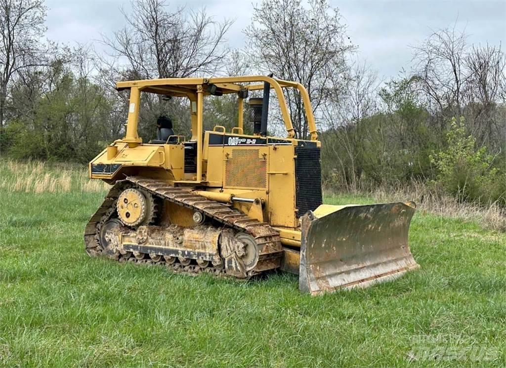 CAT D6M XL Μπουλντόζες με ερπύστριες