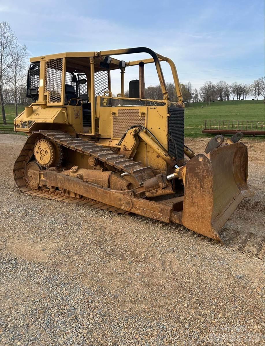 CAT D6M XL Μπουλντόζες με ερπύστριες
