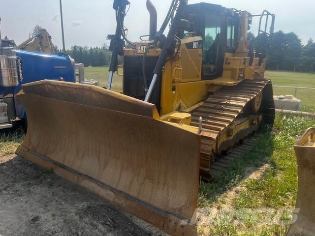 CAT D6T Μπουλντόζες με ερπύστριες