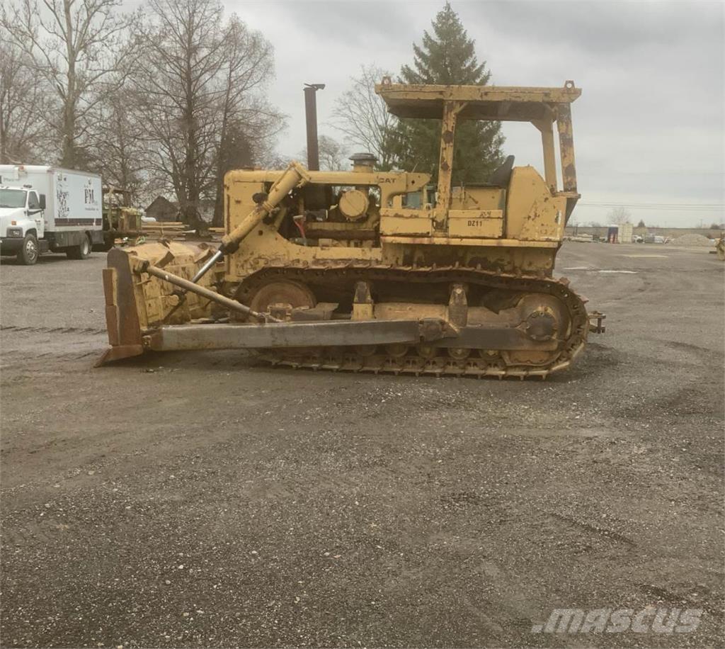 CAT D7F Μπουλντόζες με ερπύστριες