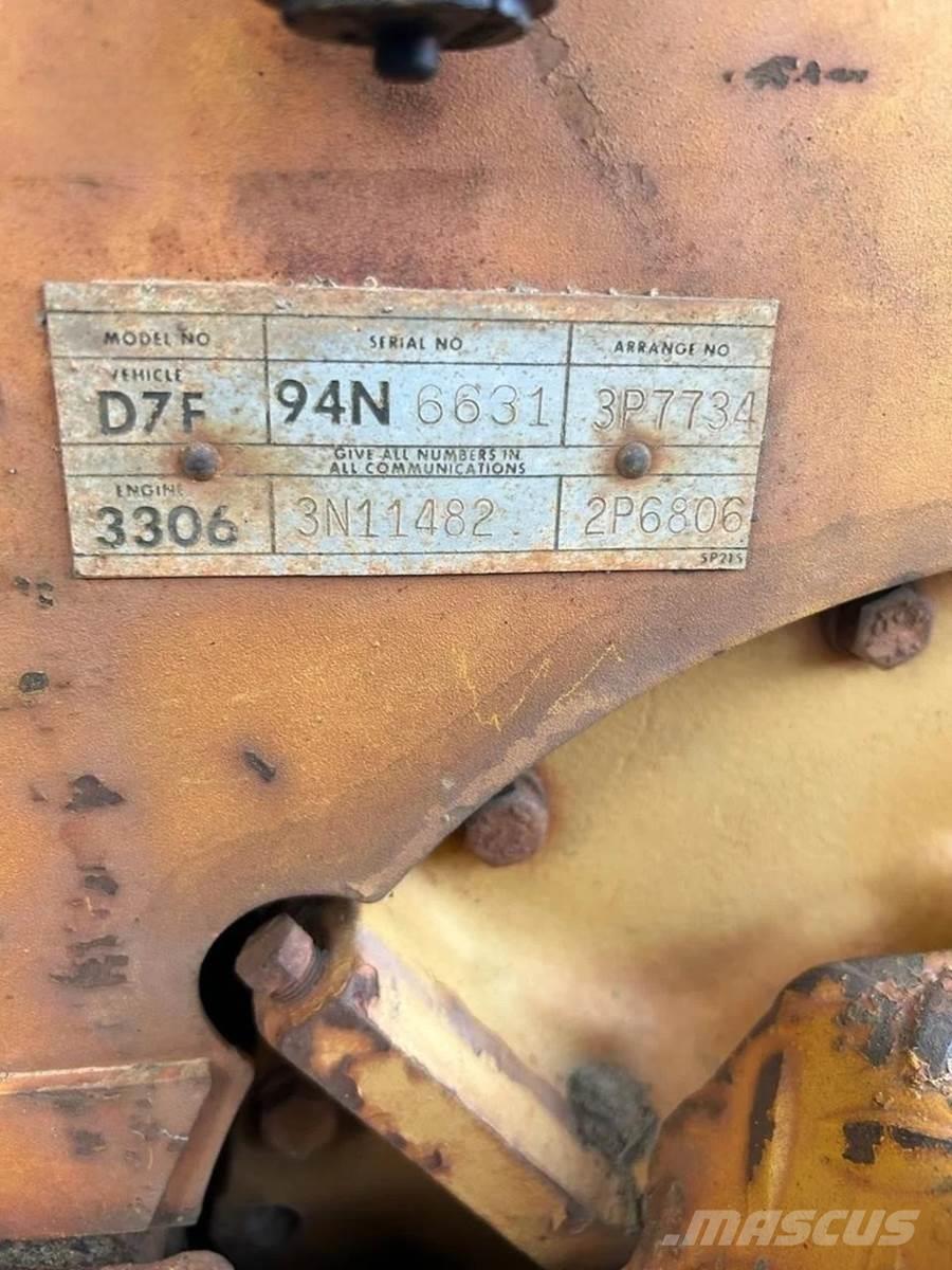 CAT D7F Μπουλντόζες με ερπύστριες