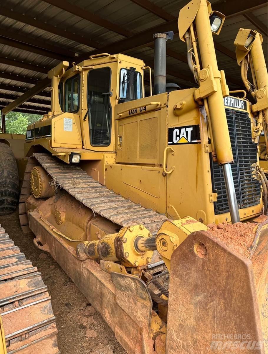 CAT D8N Μπουλντόζες με ερπύστριες