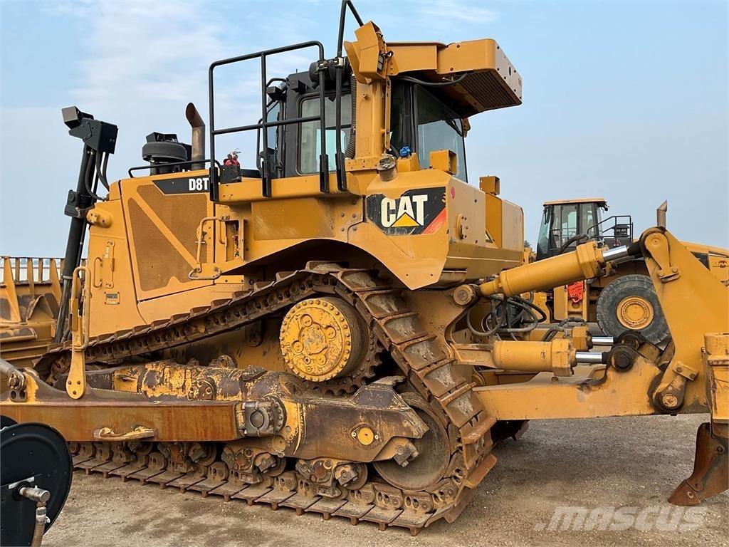CAT D8T Μπουλντόζες με ερπύστριες