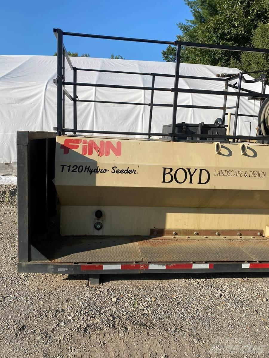 Finn T120 Χοάνες εισαγωγής, φυσητήρες και ανυψωτές