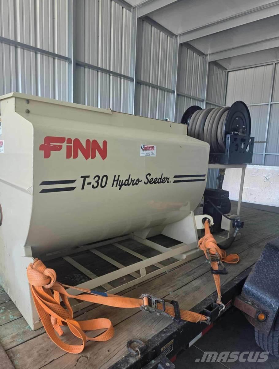 Finn T30 Χοάνες εισαγωγής, φυσητήρες και ανυψωτές