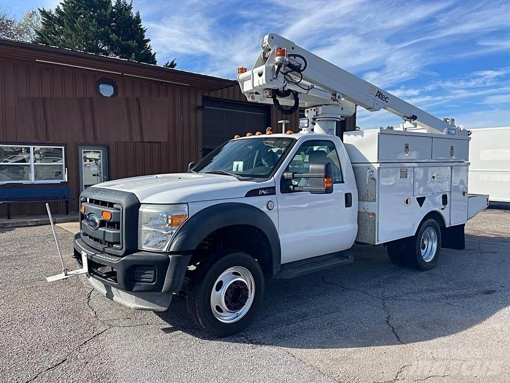 Ford F-450 Εναέριες πλατφόρμες τοποθετημένες σε φορτηγό