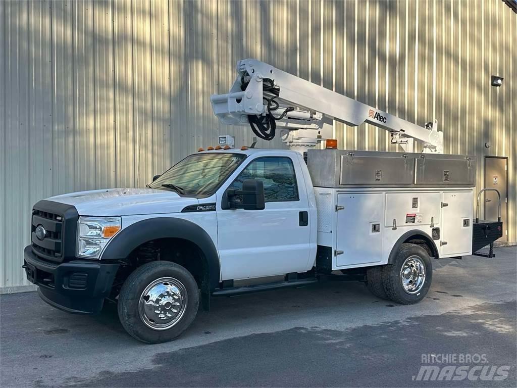 Ford F-450 Εναέριες πλατφόρμες τοποθετημένες σε φορτηγό