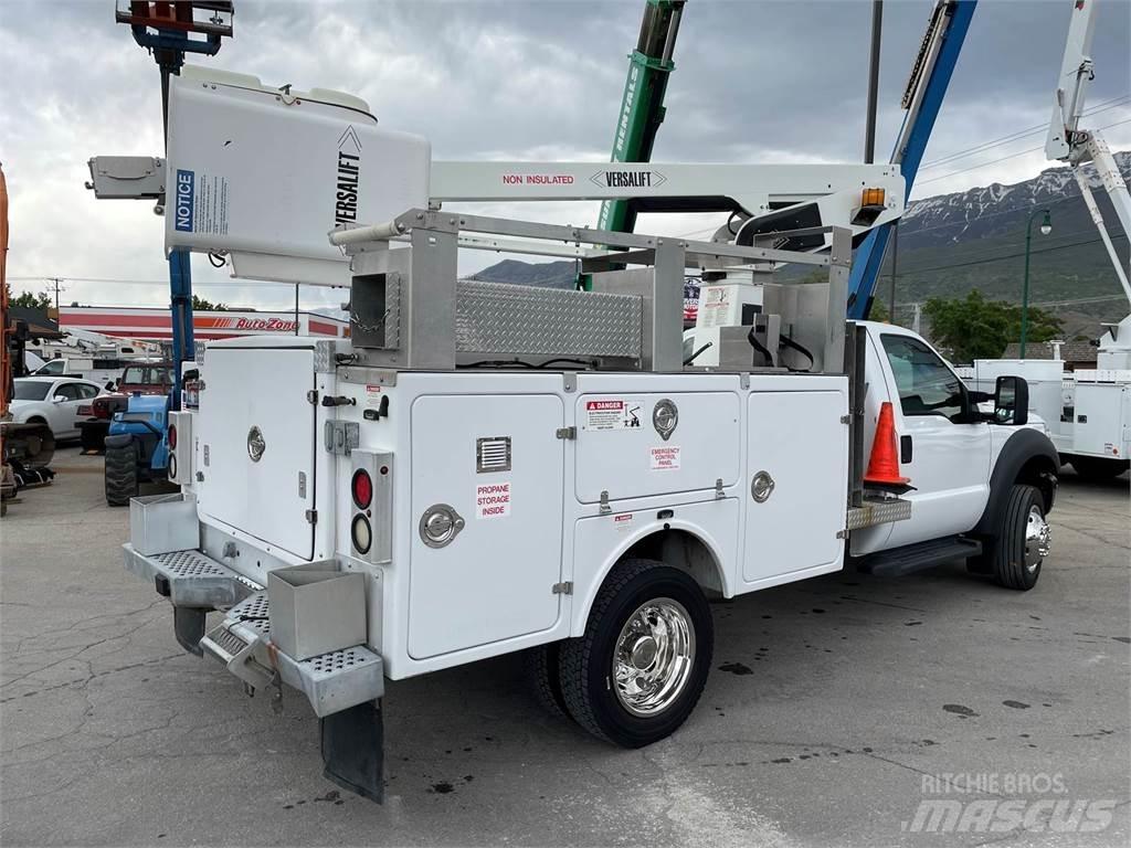 Ford F-450 Εναέριες πλατφόρμες τοποθετημένες σε φορτηγό