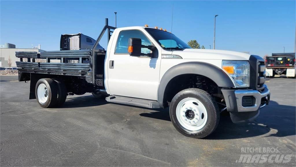 Ford F-550 Φορτηγά μεταφοράς ζώων