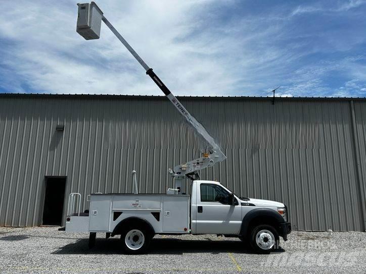 Ford F-550 Εναέριες πλατφόρμες τοποθετημένες σε φορτηγό