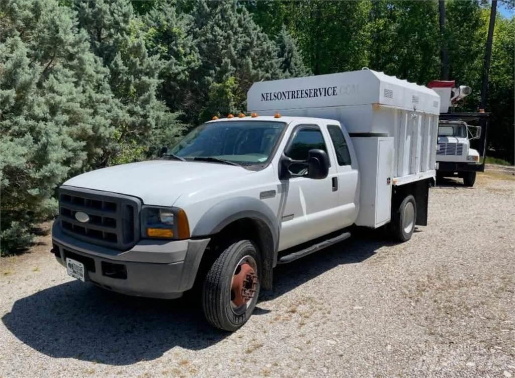 Ford F-550 Φορτηγά θρυμματισένου ξύλου