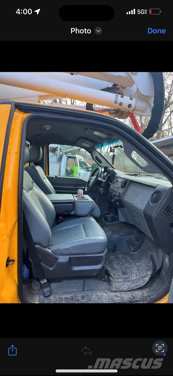 Ford F-550 Εναέριες πλατφόρμες τοποθετημένες σε φορτηγό