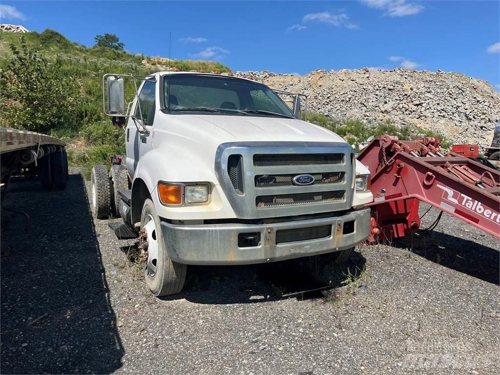 Ford F-650 Φορτηγά Σασί