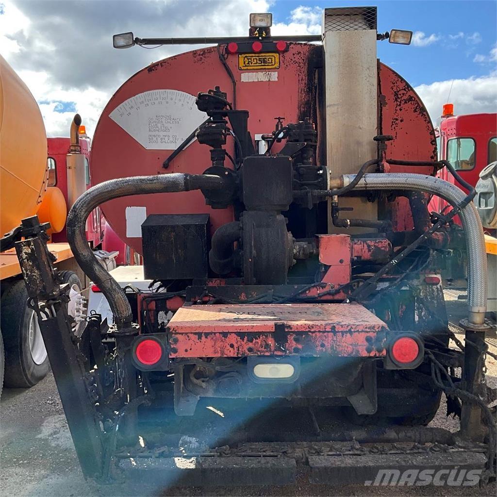 Ford F-800 Βυτιοφόρα φορτηγά