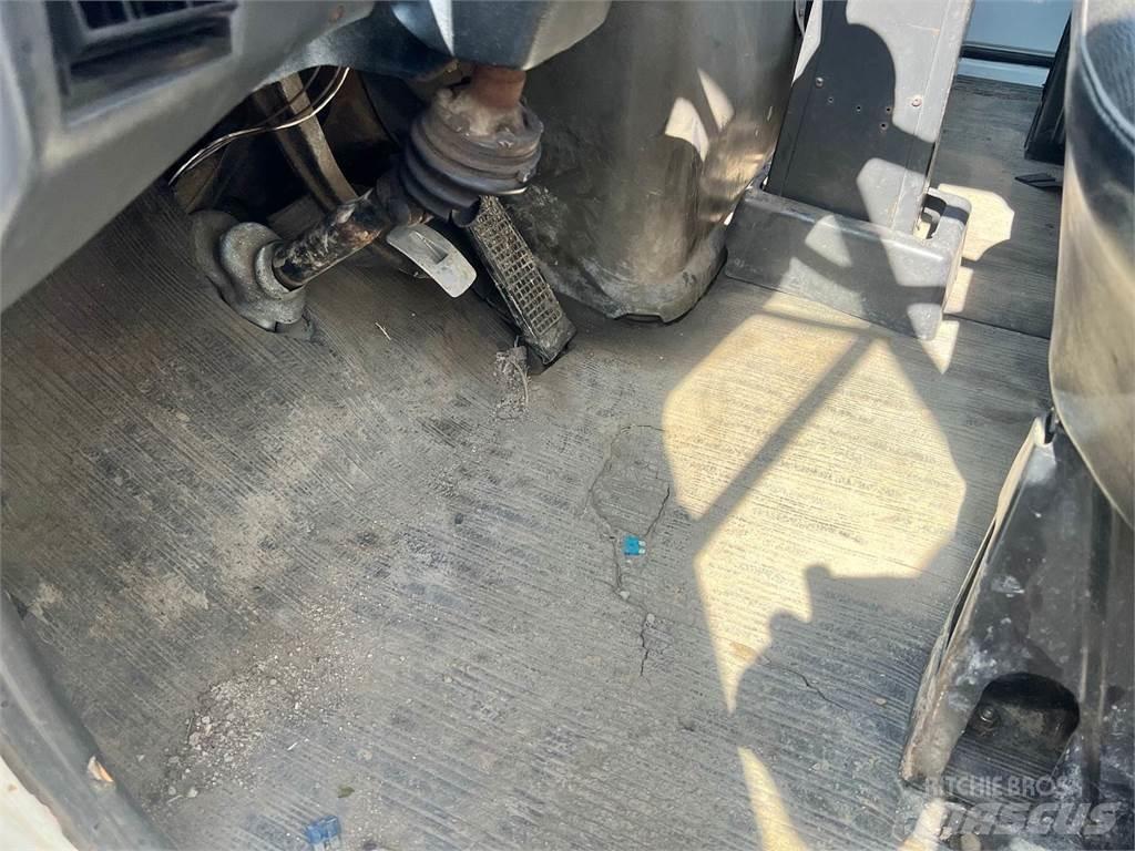 Ford L800 Αποφρακτικά οχήματα