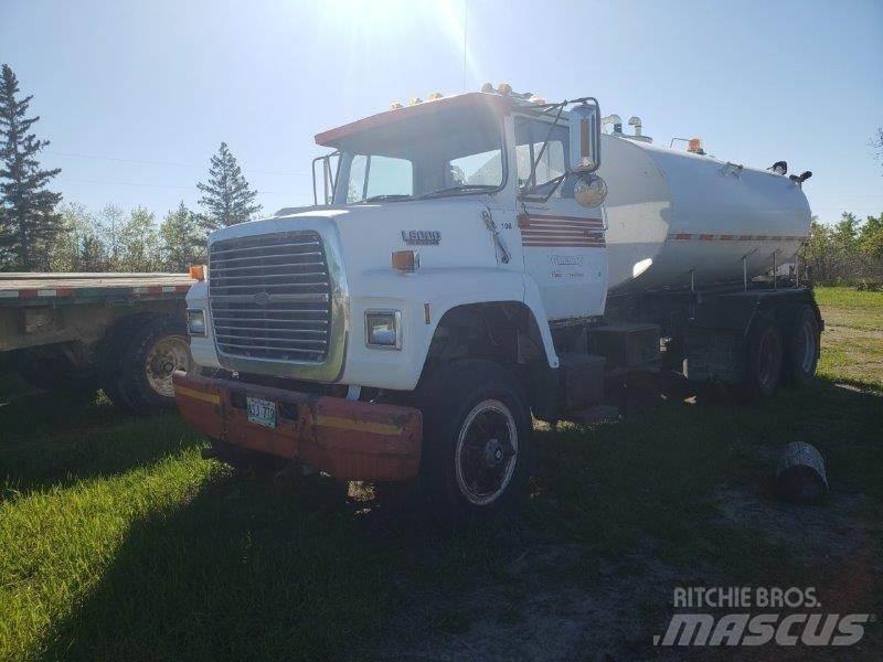 Ford L8000 Βυτιοφόρα φορτηγά