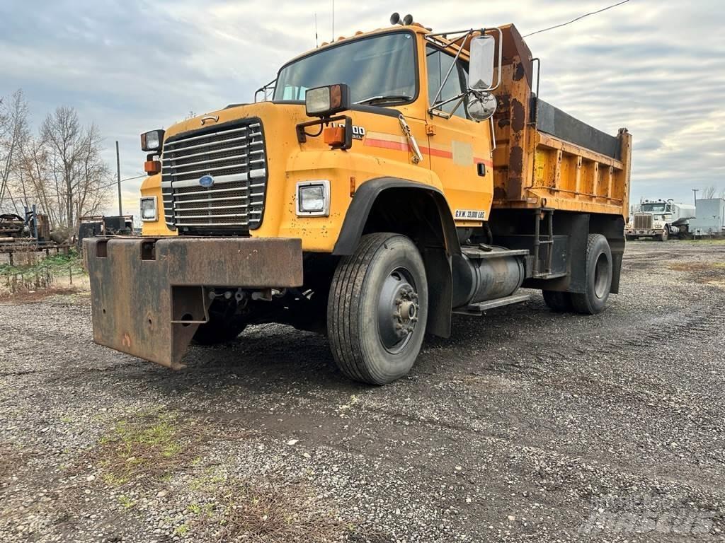 Ford L8000 Φορτηγά Ανατροπή