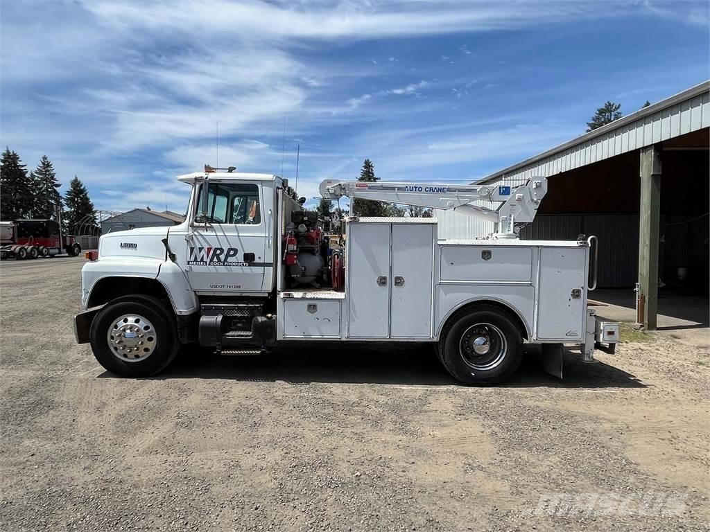 Ford L8000 Δημοτικά οχήματα/Οχήματα γενικής χρήσης