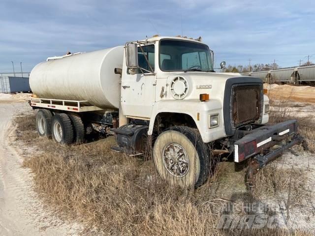 Ford L9000 Βυτιοφόρα φορτηγά