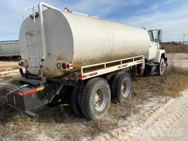 Ford L9000 Βυτιοφόρα φορτηγά