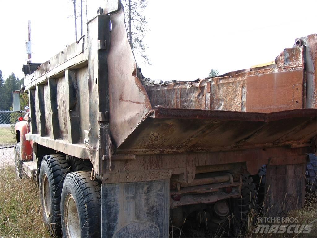 Ford T850 Φορτηγά Ανατροπή