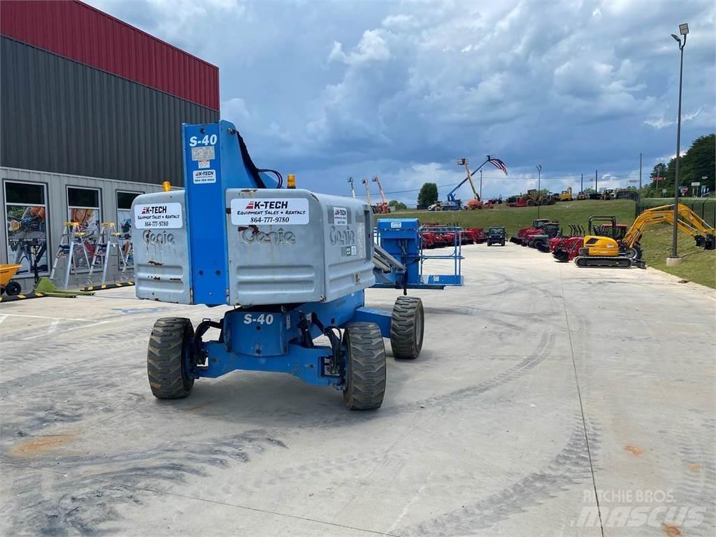 Genie S-40 Ανυψωτήρες με τηλεσκοπικό βραχίονα