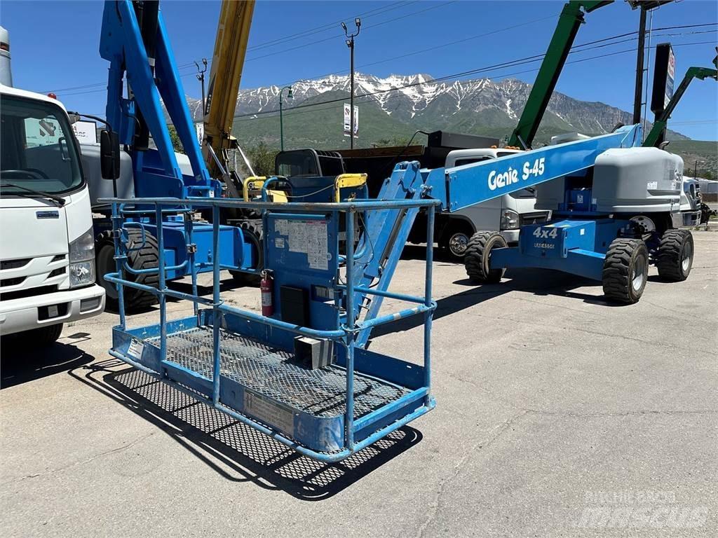 Genie S-45 Ανυψωτήρες με τηλεσκοπικό βραχίονα