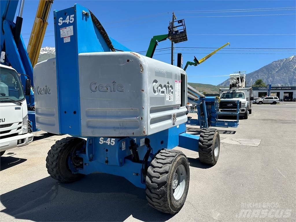 Genie S-45 Ανυψωτήρες με τηλεσκοπικό βραχίονα
