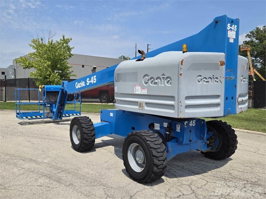 Genie S-45 Ανυψωτήρες με τηλεσκοπικό βραχίονα