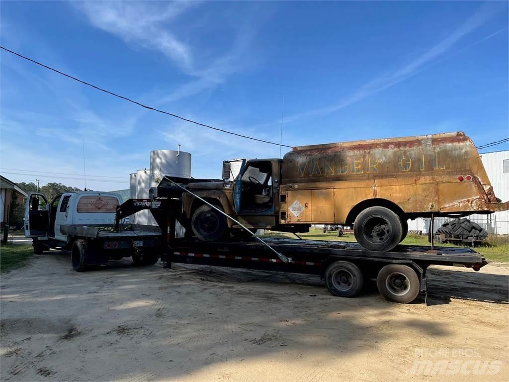 GMC C4500 Φορτηγά Kαρότσα με ανοιγόμενα πλαϊνά