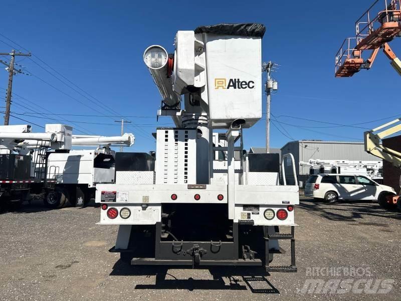 GMC C7500 Εναέριες πλατφόρμες τοποθετημένες σε φορτηγό